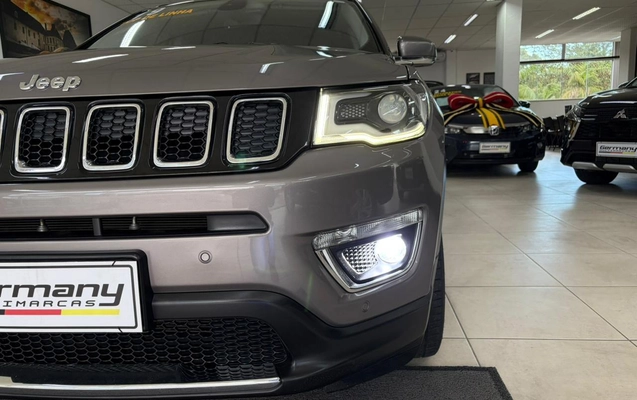 imagem-https://www.socarrao.com.br/sc-vehicle-images-prod/1600794/1788349766020-6435dc3943e84374ae0bca7f5c851e2d_1782323906233.jpg