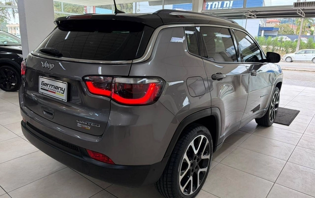 imagem-https://www.socarrao.com.br/sc-vehicle-images-prod/1600794/1788349766023-cd686391bf484be586432d86d9df390d_1782323906244.jpg