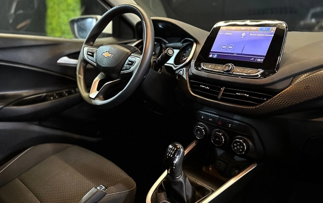 imagem-https://www.socarrao.com.br/sc-vehicle-images-prod/1600889/1779287352198-9_021405.jpg