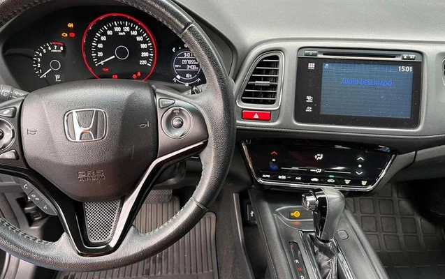imagem-https://www.socarrao.com.br/sc-vehicle-images-prod/1600926/1788462599897-8104250_7_B_6e1aae19a0.jpeg