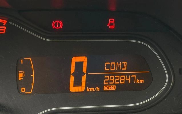 imagem-https://www.socarrao.com.br/sc-vehicle-images-prod/1601275/1779293887003-V2hhdHNBcHAgSW1hZ2UgMjAyNi0wNS0xOSBhdCAxNS4zMC4xMiAoMSkuanBlZw.jpeg
