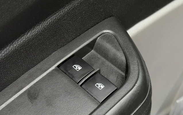 imagem-https://www.socarrao.com.br/sc-vehicle-images-prod/1601275/1779293887340-V2hhdHNBcHAgSW1hZ2UgMjAyNi0wNS0xOSBhdCAxNS4zMC4xMy5qcGVn.jpeg