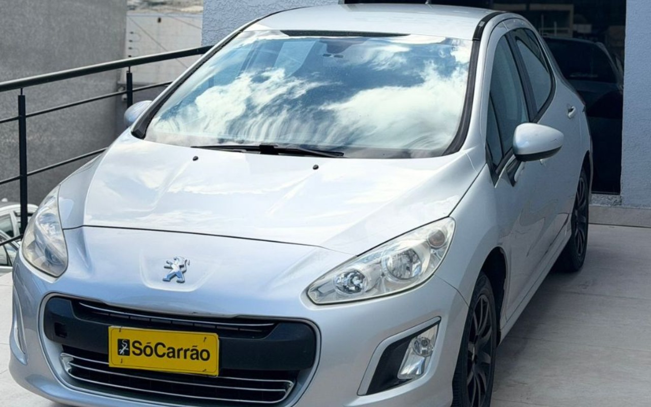 Peugeot 308 Active 1.6 Flex 16V 5p mec. na cor Prata em Curitiba / PR - 1601337