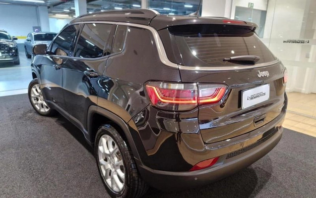 imagem-https://www.socarrao.com.br/sc-vehicle-images-prod/1601540/1787238776989-8106136_1_B_cc21e9ca8f.jpeg