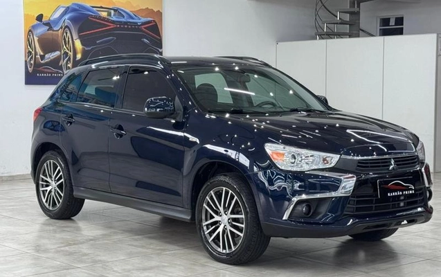 imagem-https://www.socarrao.com.br/sc-vehicle-images-prod/1601623/1787767510652-7953795_0_B_d2eb03f110.jpeg