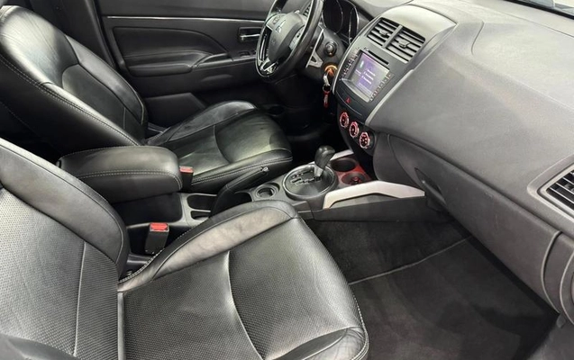 imagem-https://www.socarrao.com.br/sc-vehicle-images-prod/1601623/1787767510667-7953795_16_B_08dc649449.jpeg