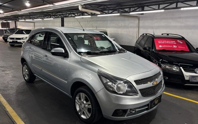 imagem-https://www.socarrao.com.br/sc-vehicle-images-prod/1601683/1788456667722-640_480_chevrolet-agile-ltz-1-4-8v-flex-11-11-ecec11-1.jpg