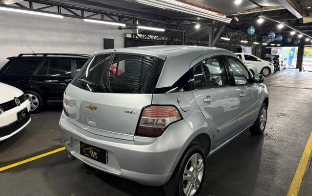 imagem-https://www.socarrao.com.br/sc-vehicle-images-prod/1601683/1788456667728-640_480_chevrolet-agile-ltz-1-4-8v-flex-11-11-ecec11-5.jpg