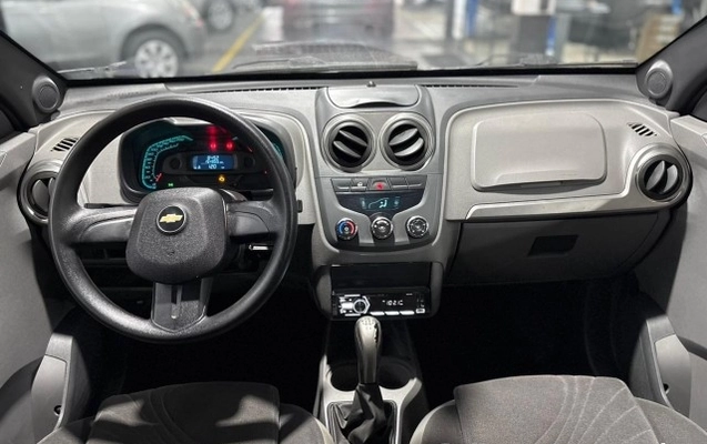 imagem-https://www.socarrao.com.br/sc-vehicle-images-prod/1601683/1788456667733-640_480_chevrolet-agile-ltz-1-4-8v-flex-11-11-ecec11-9.jpg