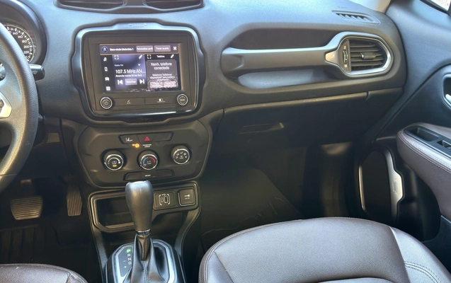 imagem-https://www.socarrao.com.br/sc-vehicle-images-prod/16021/1769988029596-7106649OR_1764779852_80_120.jpg