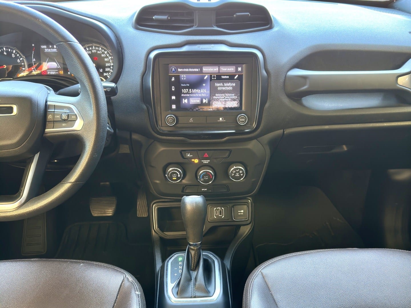 imagem-https://www.socarrao.com.br/sc-vehicle-images-prod/16021/1769988029596-7106649OR_1764779853_93_950.jpg