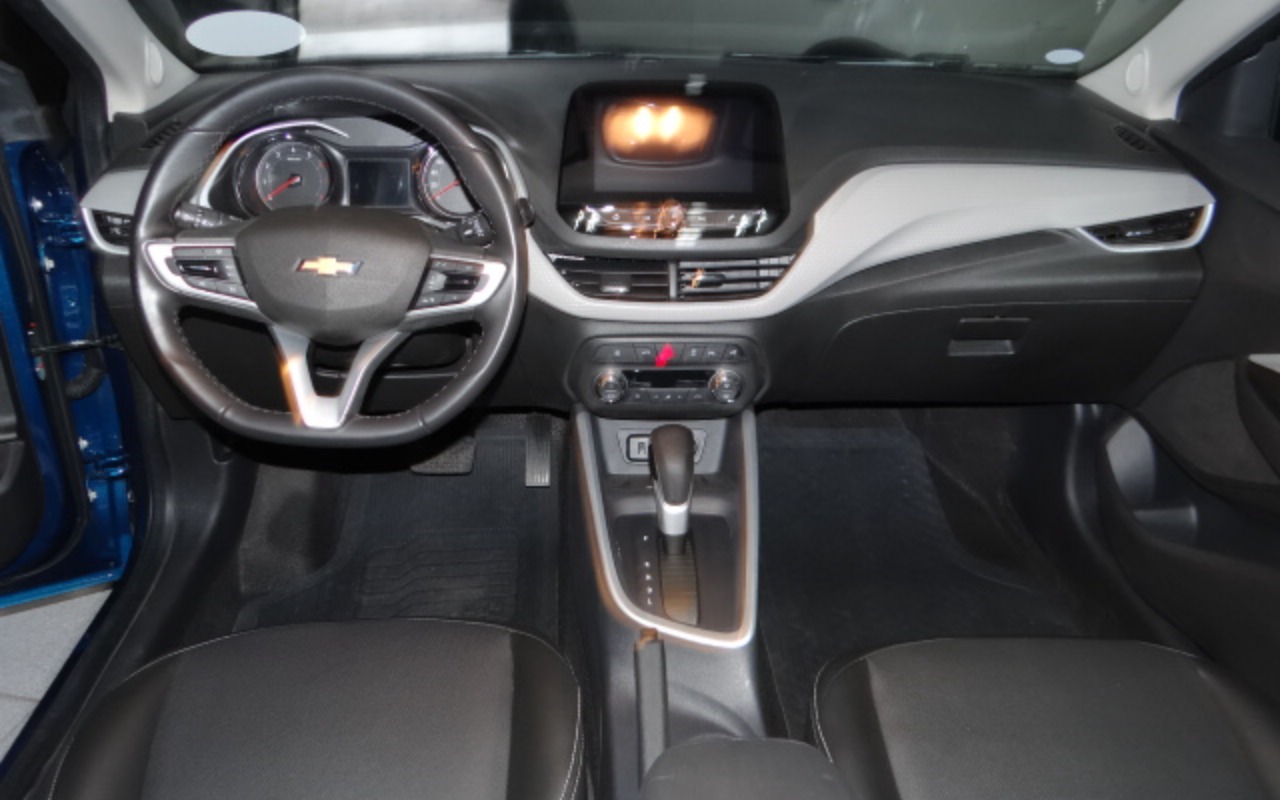 imagem-https://www.socarrao.com.br/sc-vehicle-images-prod/1602681/1779393543292-RFNDMDIxNTYuSlBH.JPG