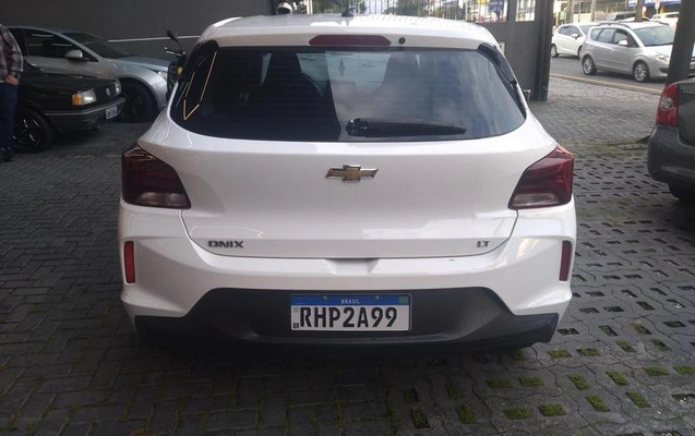 imagem-https://www.socarrao.com.br/sc-vehicle-images-prod/1602753/1789591779450-8106130_9_B_e74d62ab7d.jpeg
