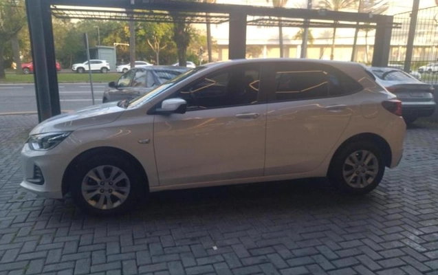 imagem-https://www.socarrao.com.br/sc-vehicle-images-prod/1602753/1789591779454-8106130_18_B_d783f62bc5.jpeg