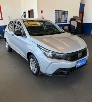 imagem-https://www.socarrao.com.br/sc-vehicle-images-prod/1603133/1787919108063-640_480_fiat-argo-1-0-22-23-70e5d9-5.jpg