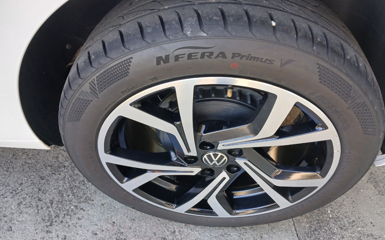 imagem-https://www.socarrao.com.br/sc-vehicle-images-prod/1603173/1779301851223-MTc3OTMwMTMzNDY1MDQzNTEzMzQ2MDI1MTYyMzcxMjcuanBn.jpg