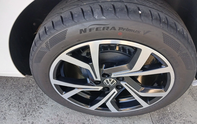 imagem-https://www.socarrao.com.br/sc-vehicle-images-prod/1603173/1779301851223-MTc3OTMwMTMzNDY1MDQzNTEzMzQ2MDI1MTYyMzcxMjcuanBn.jpg