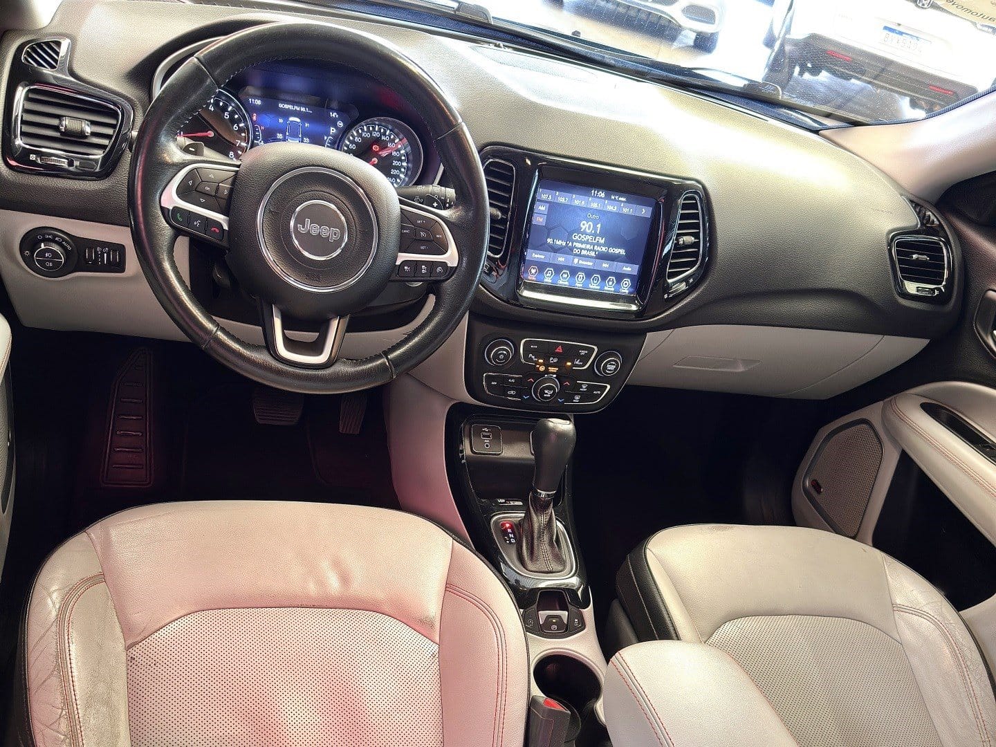 imagem-https://www.socarrao.com.br/sc-vehicle-images-prod/16032/1769988032220-7169026OR_1765988428_50_680.jpg
