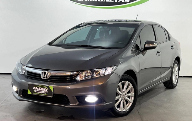 imagem-https://www.socarrao.com.br/sc-vehicle-images-prod/1603774/1779739205209-468c868d677a48e99ac8d8dd892192e6_1779302834903.jpeg