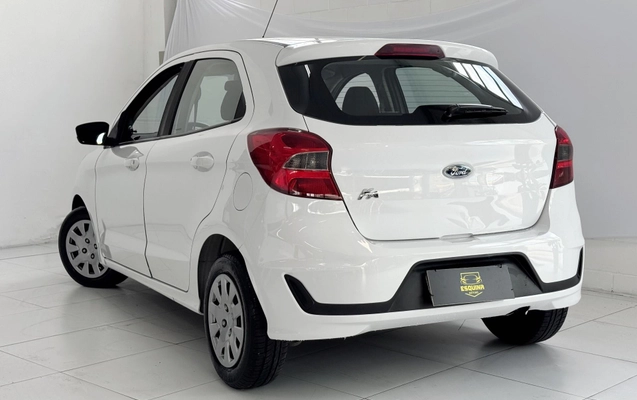 imagem-https://www.socarrao.com.br/sc-vehicle-images-prod/1604021/1779303437851-f830276f8ba64ad7bef2d8d5179254c5_1762281096353.jpg
