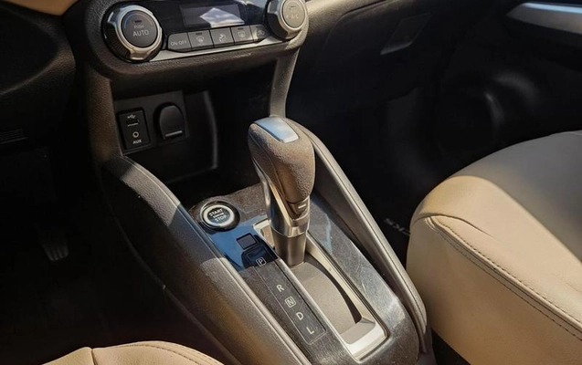 imagem-https://www.socarrao.com.br/sc-vehicle-images-prod/1604291/1790625991053-8037703_11_B_64c89f491a.jpeg