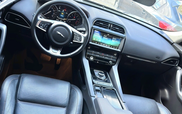imagem-https://www.socarrao.com.br/sc-vehicle-images-prod/16043/1769988034660-7193726OR_1767124738_10_00.jpg