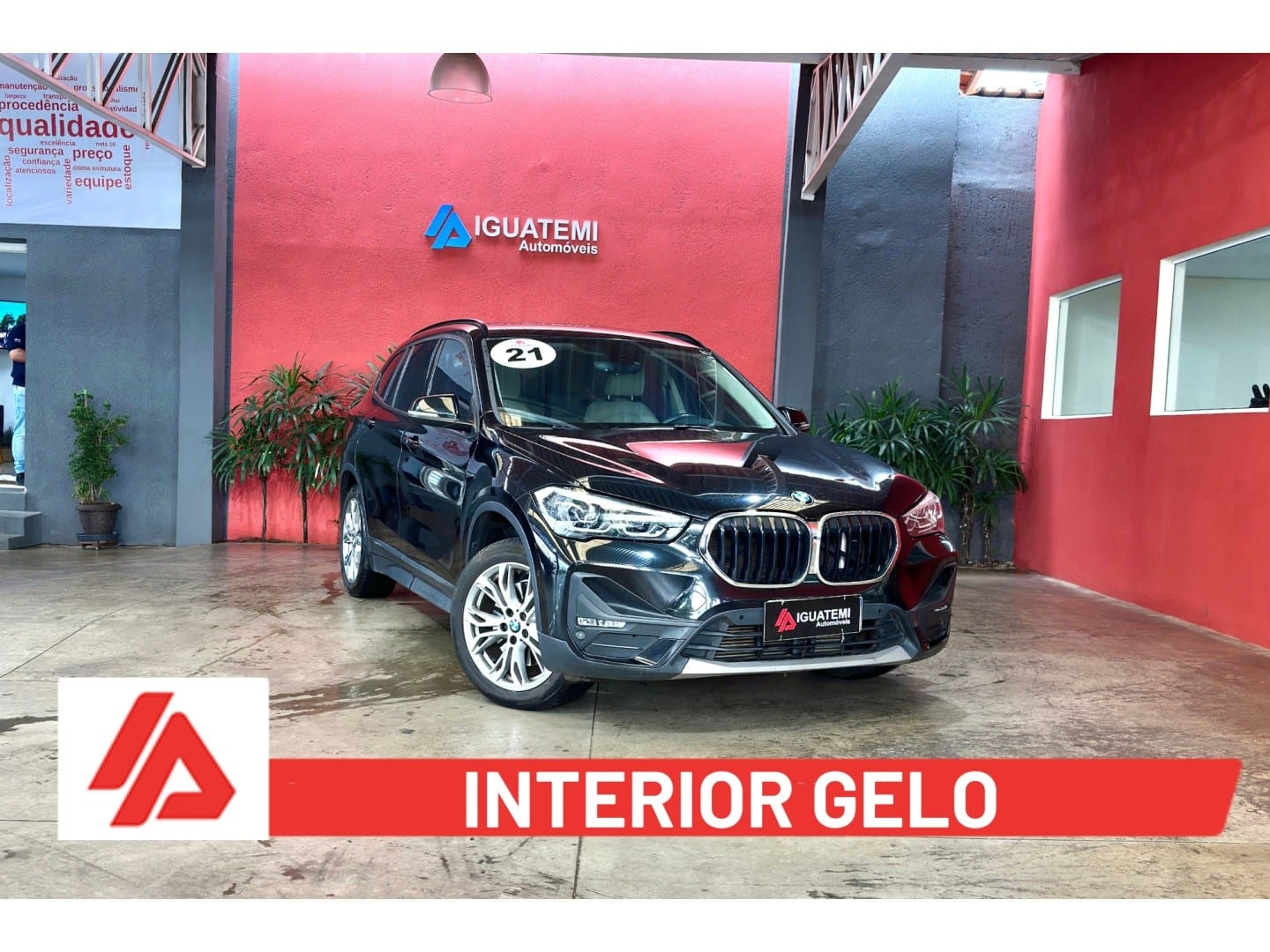 BMW X1 2021 Preto — foto 1 de 3