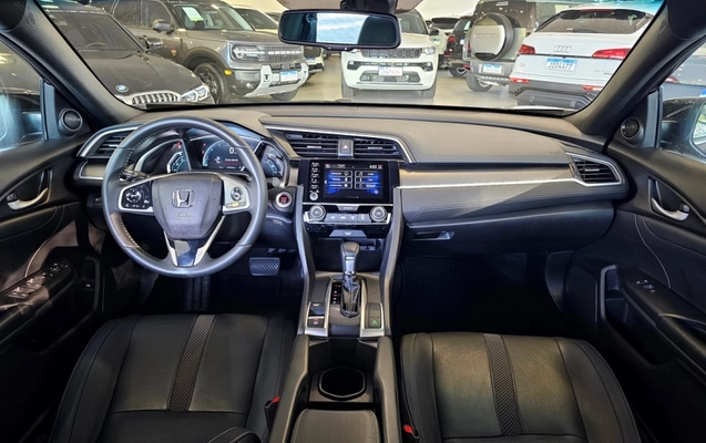 imagem-https://www.socarrao.com.br/sc-vehicle-images-prod/1606016/1789239327317-VJPqwhXSiOsQ2ADD8MFYz6HBzZhMDJh9.jpg