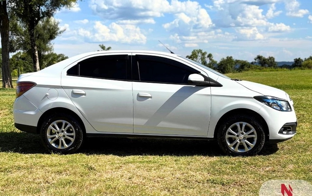 imagem-https://www.socarrao.com.br/sc-vehicle-images-prod/1606075/1779306910371-7c23216c3e6a4c90a63ca8b1f45fd55d_1769599772692.jpg