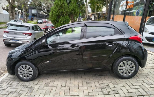 imagem-https://www.socarrao.com.br/sc-vehicle-images-prod/1606079/1784924632754-8107295_15_B_949a3cc9bb.jpeg
