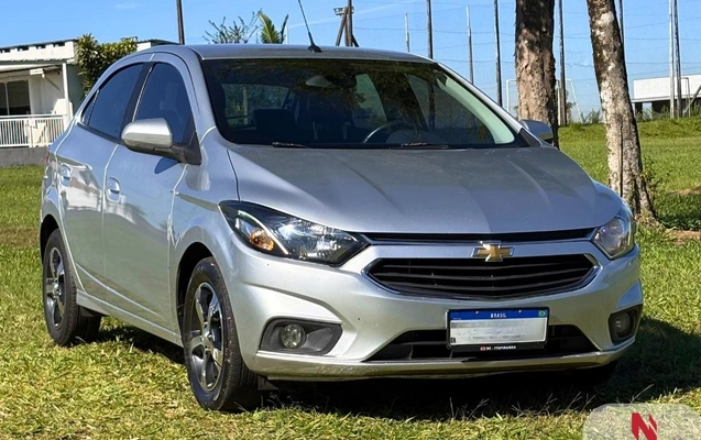 imagem-https://www.socarrao.com.br/sc-vehicle-images-prod/1606081/1779306946994-6a98e2cb64b444c2a7873d8c16f86260_1778844648742.jpg
