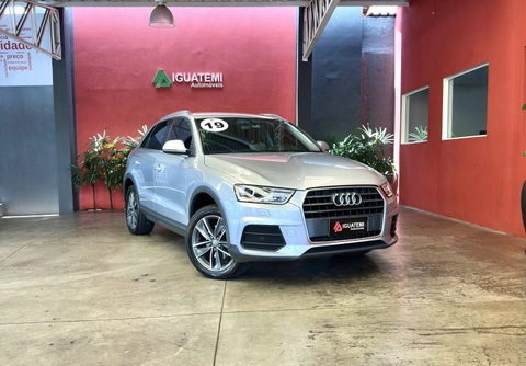 Audi Q3 2019 Cinza — foto 1 de 3