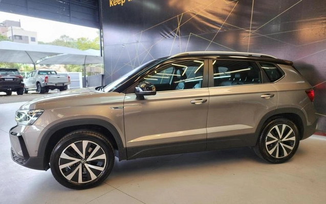 imagem-https://www.socarrao.com.br/sc-vehicle-images-prod/1606777/1784035291590-8100457_0_B_55b1e0bd36.jpeg