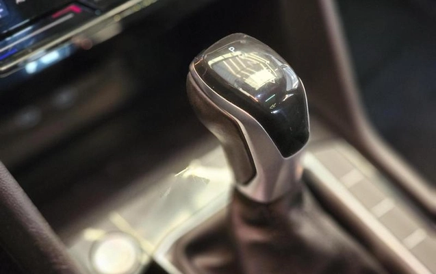 imagem-https://www.socarrao.com.br/sc-vehicle-images-prod/1606777/1784035291597-8100457_23_B_6ce4912a08.jpeg