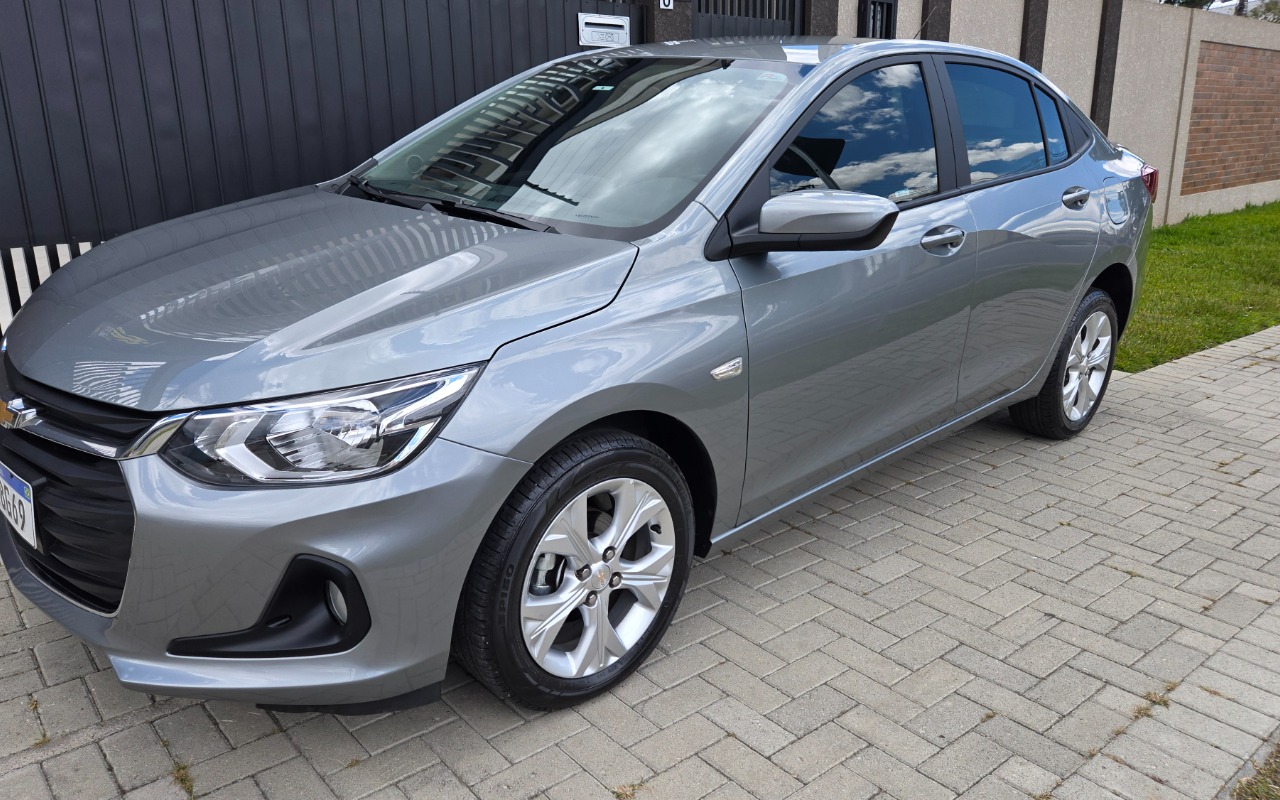 Chevrolet Onix 2025 Prata — foto 1 de 3