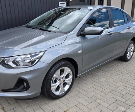 Chevrolet Onix 2025 Prata — foto 1 de 3