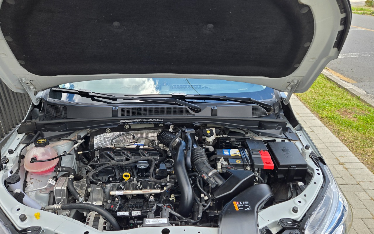 imagem-https://www.socarrao.com.br/sc-vehicle-images-prod/1606907/1779310030679-MjAyNjAxMTRfMTI1ODI1LmpwZw.jpg