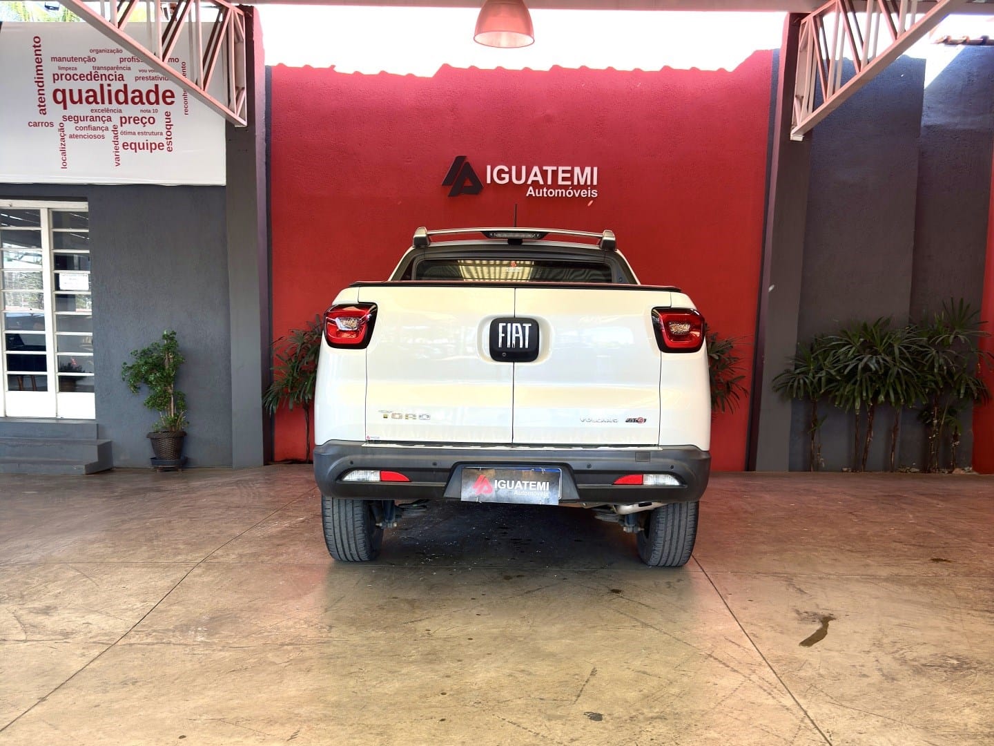 imagem-https://www.socarrao.com.br/sc-vehicle-images-prod/16071/1769988041053-7228806OR_1768562304_39_400.jpg