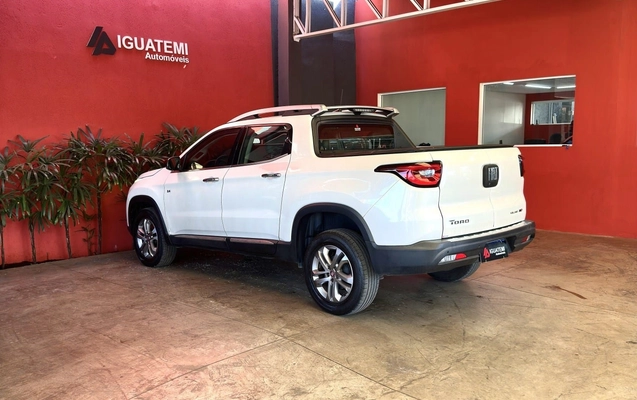 imagem-https://www.socarrao.com.br/sc-vehicle-images-prod/16071/1769988041053-7228806OR_1768562305_13_500.jpg