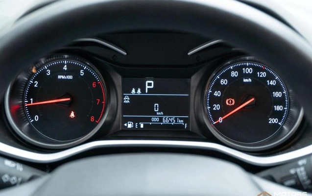 imagem-https://www.socarrao.com.br/sc-vehicle-images-prod/1608050/1786477429504-8107703_11_B_265efde9dd.jpeg