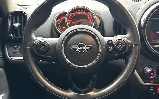 imagem-https://www.socarrao.com.br/sc-vehicle-images-prod/16091/1769988045542-7240871OR_1769100931_35_130.jpg