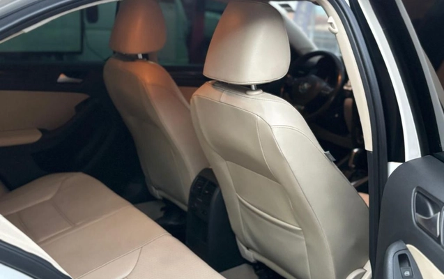 imagem-https://www.socarrao.com.br/sc-vehicle-images-prod/1610029/1787160828584-gb-f0e3679.jpeg