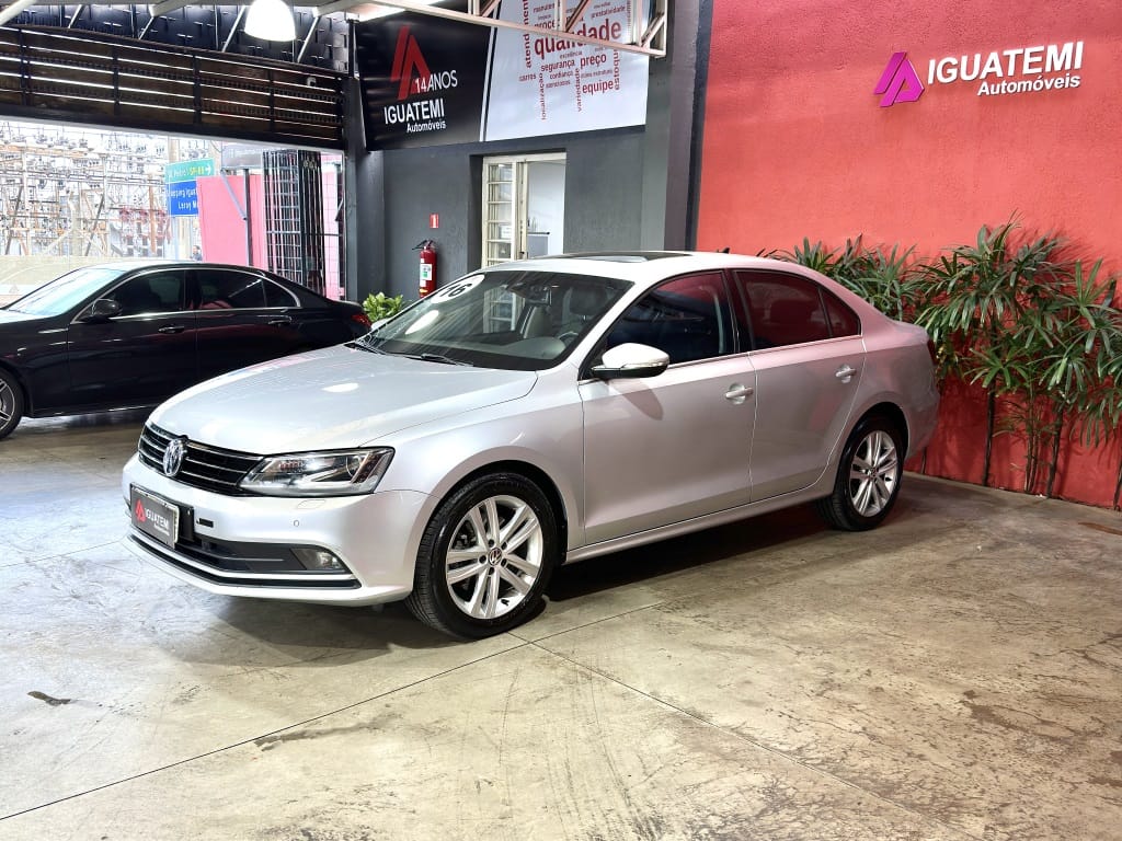 imagem-https://www.socarrao.com.br/sc-vehicle-images-prod/16102/1769988047952-7240934OR_1769102187_63_170.jpg
