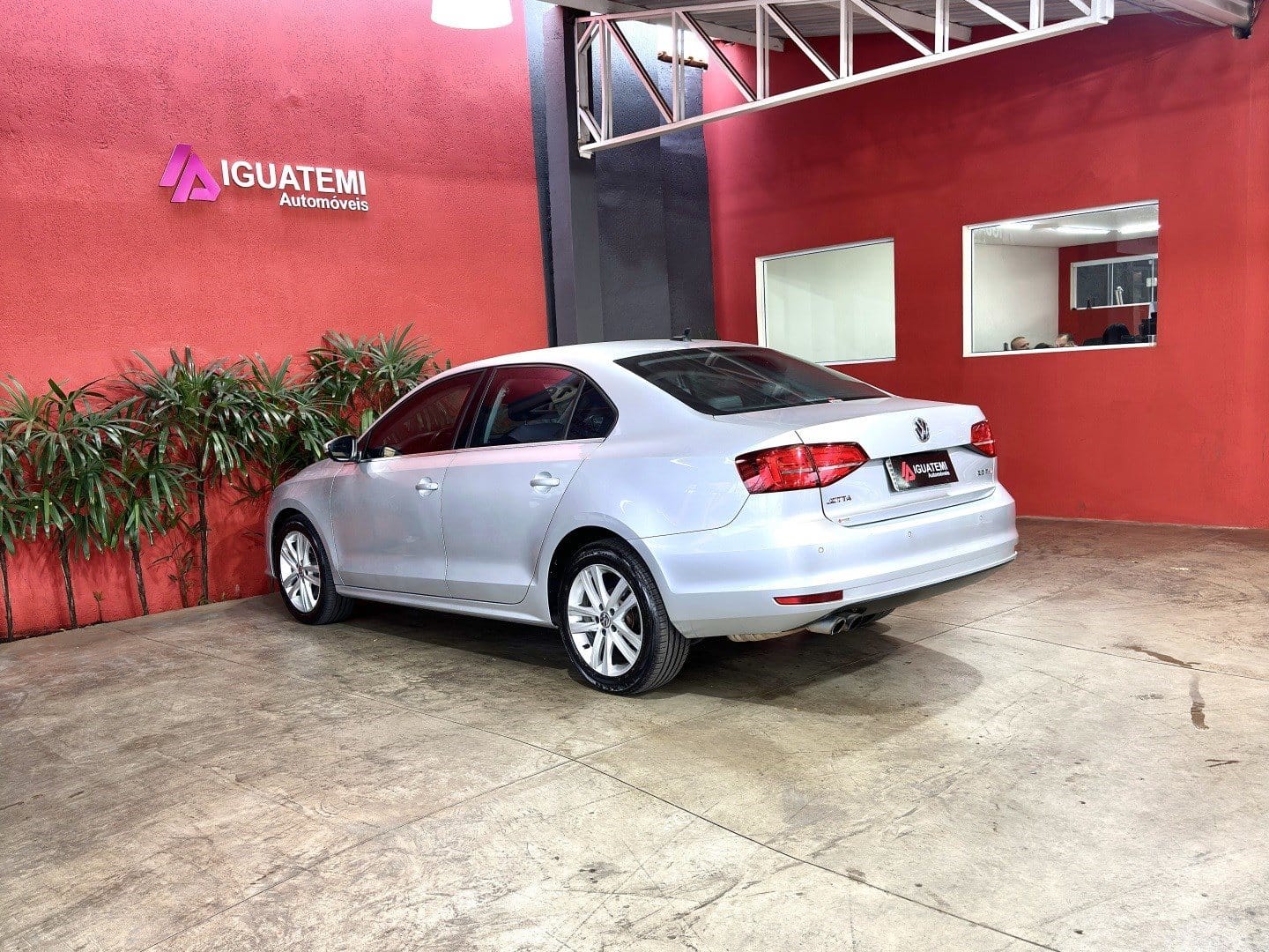 imagem-https://www.socarrao.com.br/sc-vehicle-images-prod/16102/1769988047953-7240934OR_1769102188_15_610.jpg