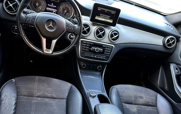 imagem-https://www.socarrao.com.br/sc-vehicle-images-prod/16116/1769988051140-7241558OR_1769109279_55_820.jpg