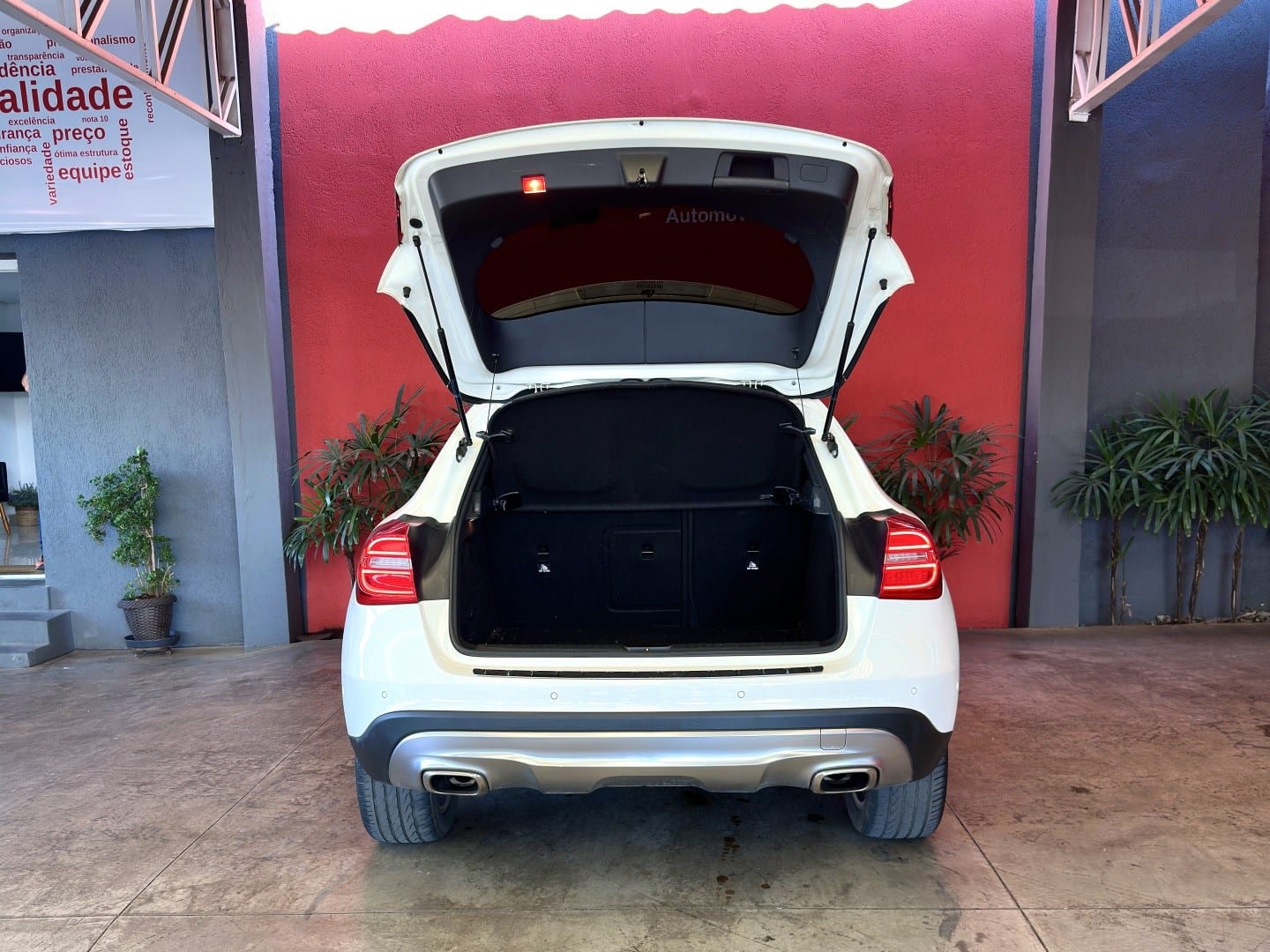 imagem-https://www.socarrao.com.br/sc-vehicle-images-prod/16116/1769988051141-7241558OR_1769109279_60_580.jpg
