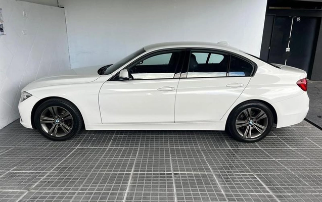 imagem-https://www.socarrao.com.br/sc-vehicle-images-prod/1612136/1789423001043-8107979_3_B_c588cf5036.jpeg