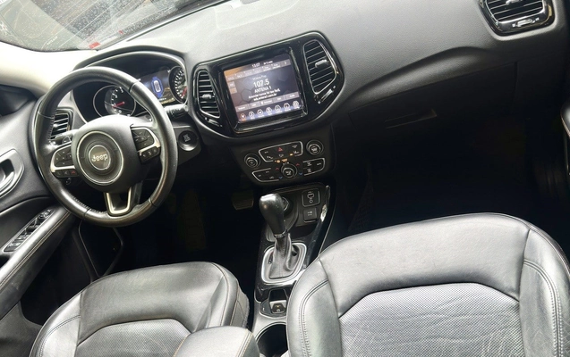 imagem-https://www.socarrao.com.br/sc-vehicle-images-prod/16132/1769988054723-7252330OR_1769527777_63_00.jpg