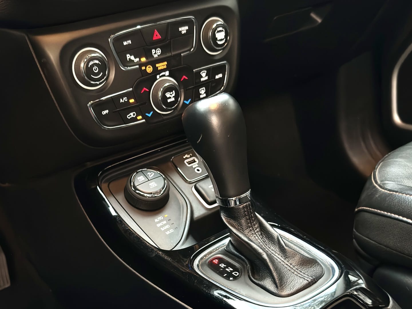 imagem-https://www.socarrao.com.br/sc-vehicle-images-prod/16133/1769988054921-7252332OR_1769527813_84_210.jpg