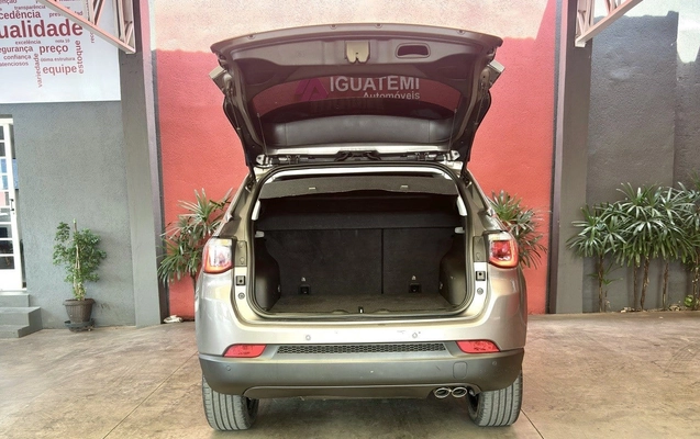imagem-https://www.socarrao.com.br/sc-vehicle-images-prod/16133/1769988054922-7252332OR_1769527813_76_420.jpg